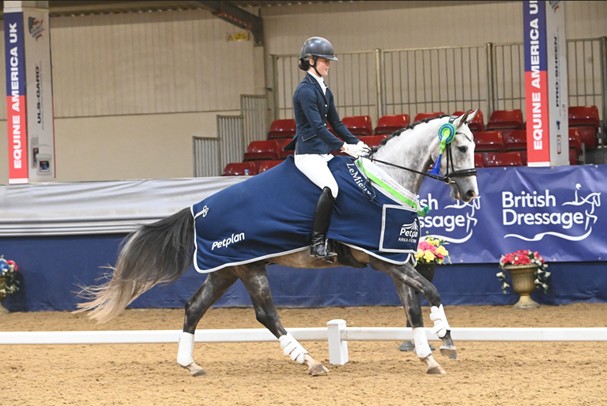 Astrid Holcke, Winner of Prelim Bronze class